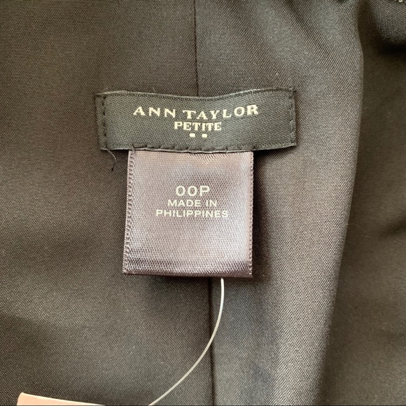 Women’s Ann Taylor Jacket - Picture 7 of 8